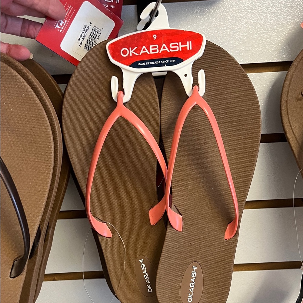 Okabashi Women's Sandals with Brown Base and Pink Straps